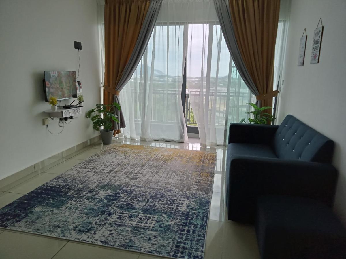Fz Almyra Homestay กาจัง ภายนอก รูปภาพ